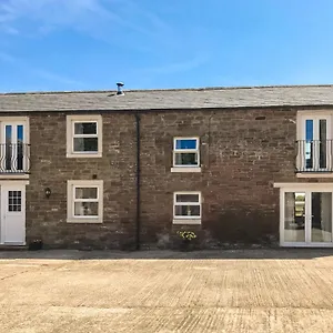 Brown Dyke Stables Holiday home